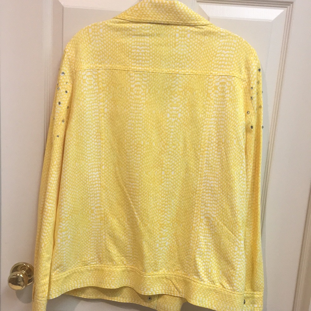 NWT Rhinestone Embellished Sunflower Yellow Jacket - Picture 3 of 8